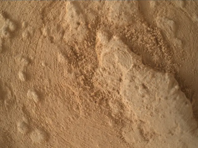 Sol 4951: Mars Hand Lens Imager (MAHLI)