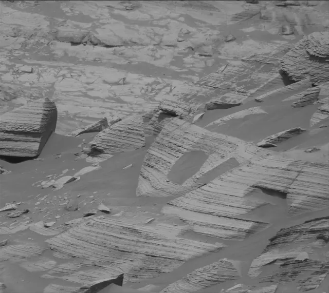 Sol 4956: Mast Camera (Mastcam)