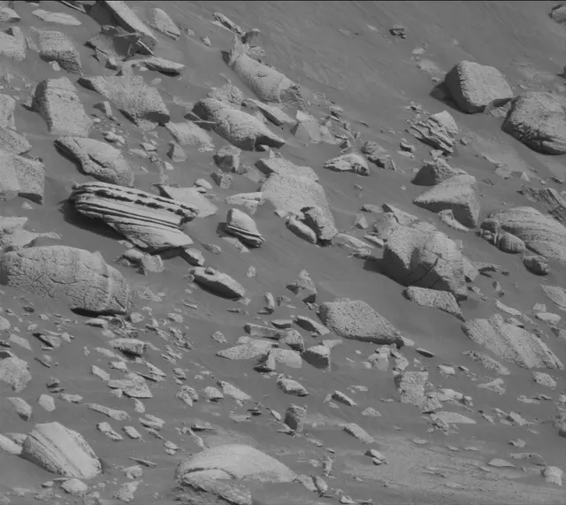 Sol 4956: Mast Camera (Mastcam)