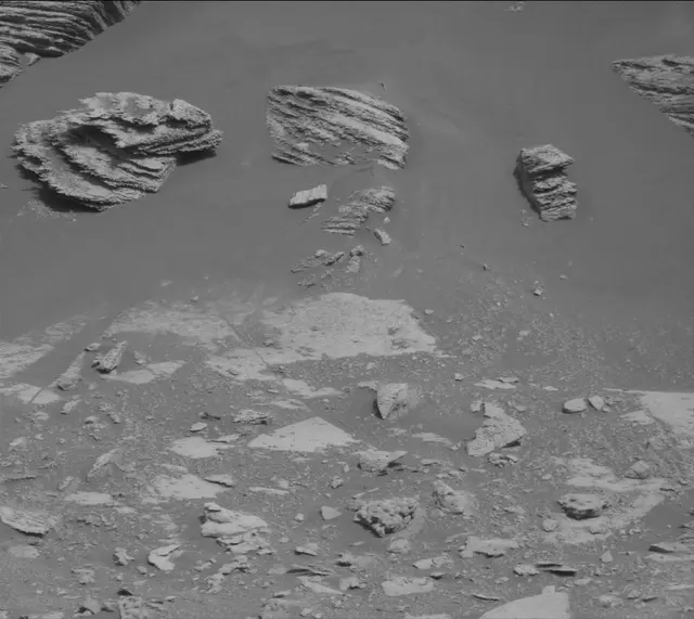 Sol 4956: Mast Camera (Mastcam)