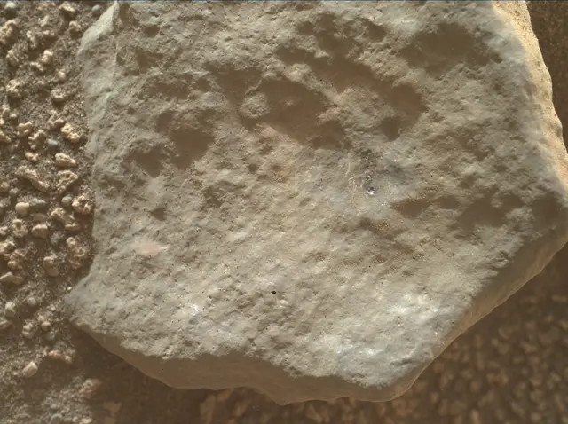 Sol 4956: Mars Hand Lens Imager (MAHLI)