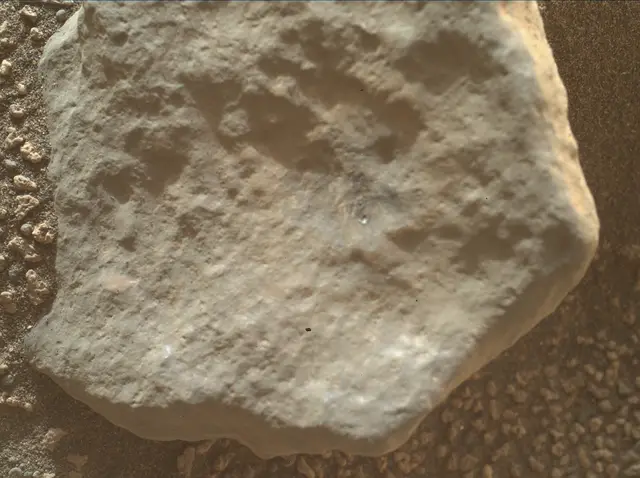 Sol 4956: Mars Hand Lens Imager (MAHLI)