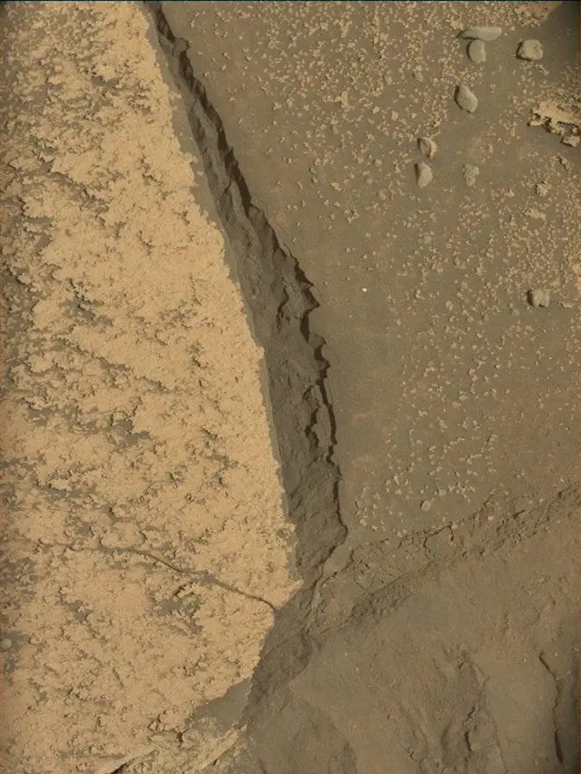 Sol 4957: Mast Camera (Mastcam)