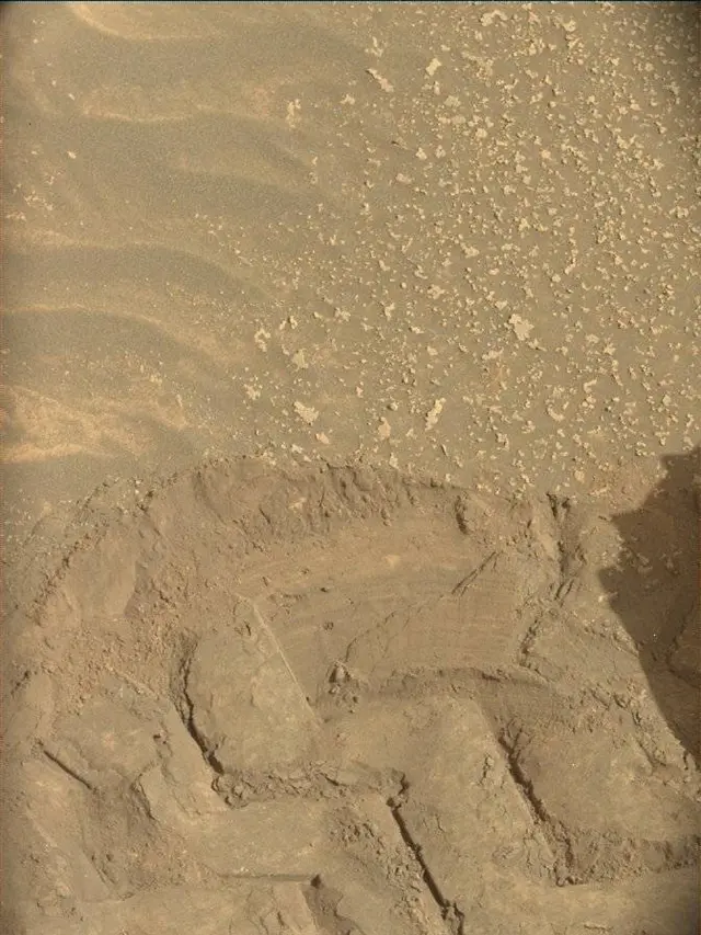 Sol 4957: Mast Camera (Mastcam)