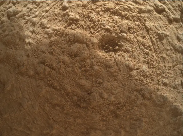 Sol 4957: Mars Hand Lens Imager (MAHLI)