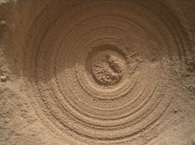 Sol 4958: Mars Hand Lens Imager (MAHLI)