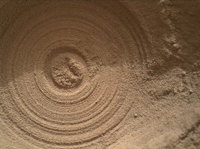 Sol 4958: Mars Hand Lens Imager (MAHLI)
