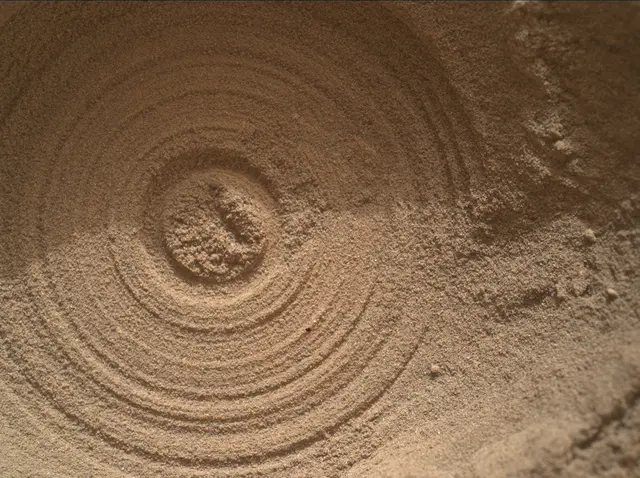 Sol 4958: Mars Hand Lens Imager (MAHLI)