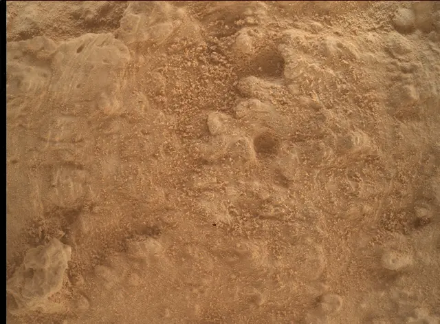 Sol 4958: Mars Hand Lens Imager (MAHLI)