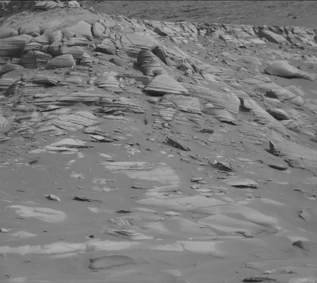 Sol 4961: Mast Camera (Mastcam)