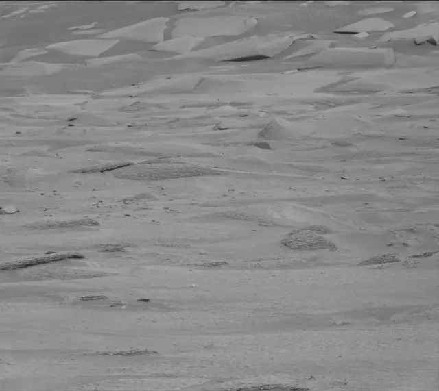 Sol 4961: Mast Camera (Mastcam)