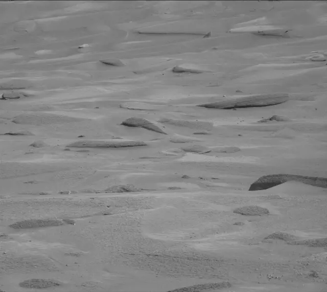 Sol 4961: Mast Camera (Mastcam)