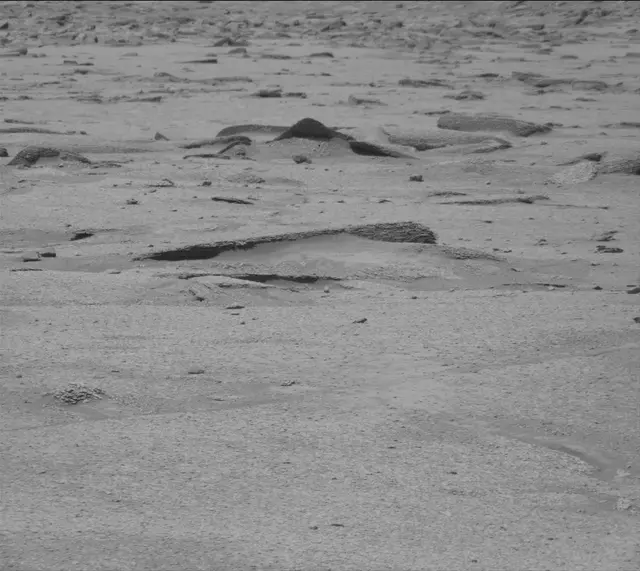Sol 4962: Mast Camera (Mastcam)