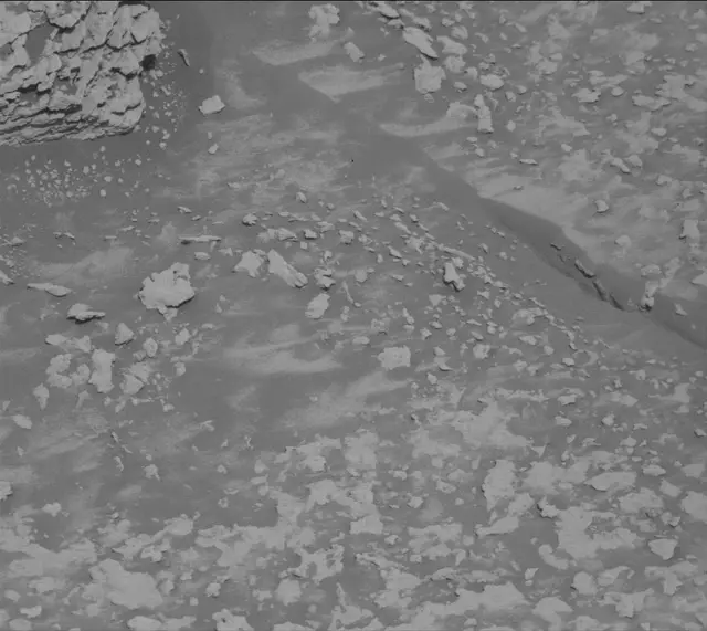Sol 4962: Mast Camera (Mastcam)