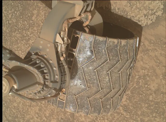 Sol 4963: Mars Hand Lens Imager (MAHLI)