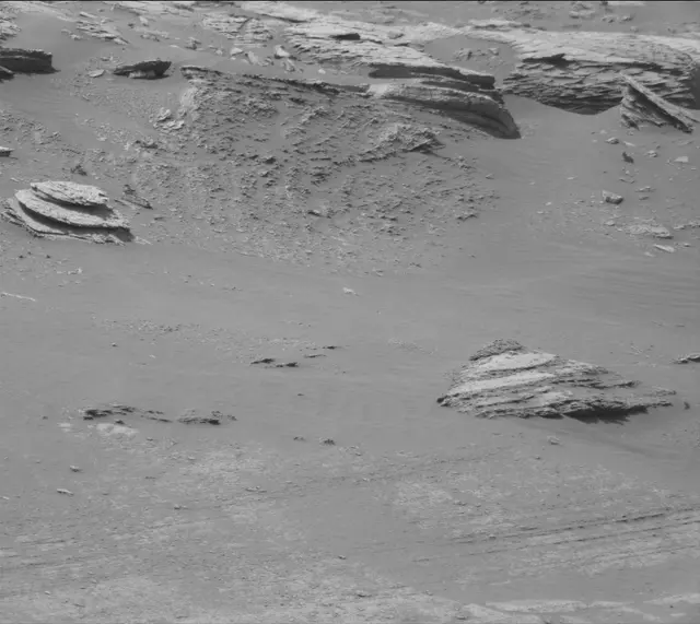 Sol 4969: Mast Camera (Mastcam)