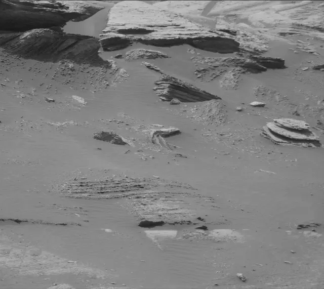 Sol 4969: Mast Camera (Mastcam)