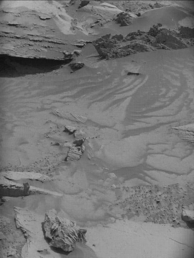 Sol 4970: Mast Camera (Mastcam)