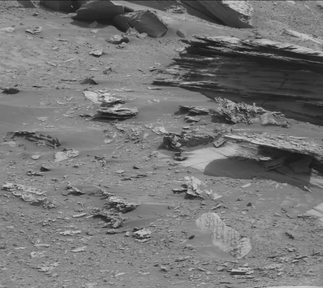 Sol 4972: Mast Camera (Mastcam)