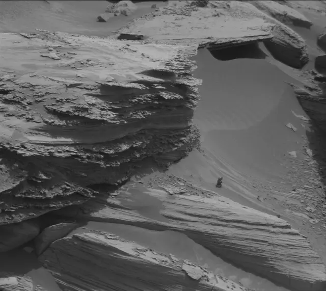 Sol 4972: Mast Camera (Mastcam)