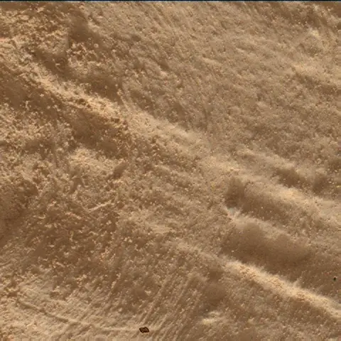 Sol 4972: Mars Hand Lens Imager (MAHLI)