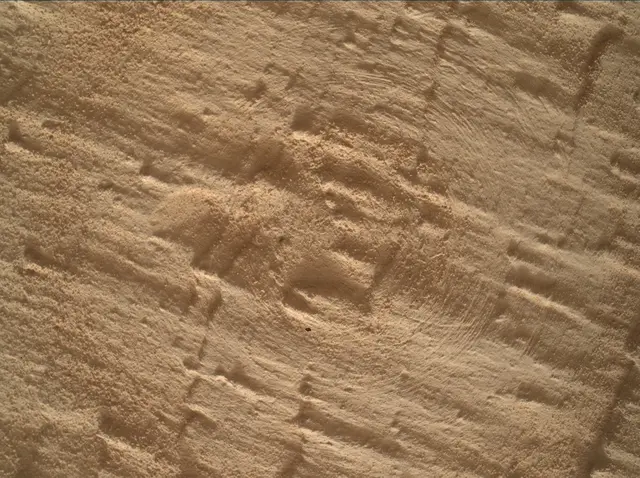 Sol 4972: Mars Hand Lens Imager (MAHLI)