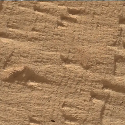 Sol 4972: Mars Hand Lens Imager (MAHLI)