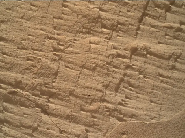 Sol 4972: Mars Hand Lens Imager (MAHLI)