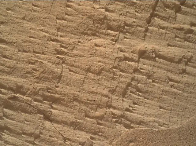 Sol 4972: Mars Hand Lens Imager (MAHLI)