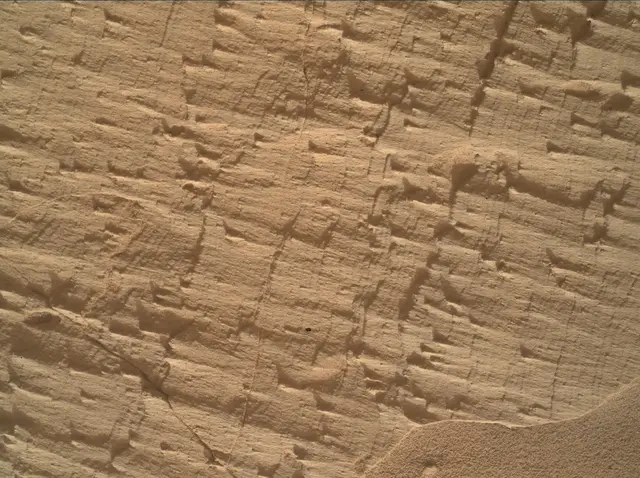 Sol 4972: Mars Hand Lens Imager (MAHLI)