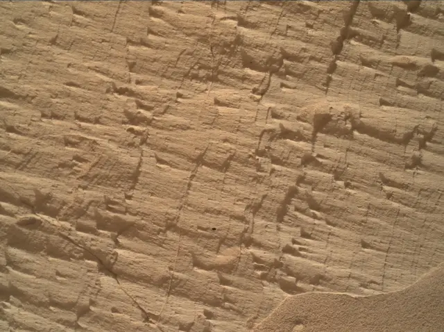 Sol 4972: Mars Hand Lens Imager (MAHLI)