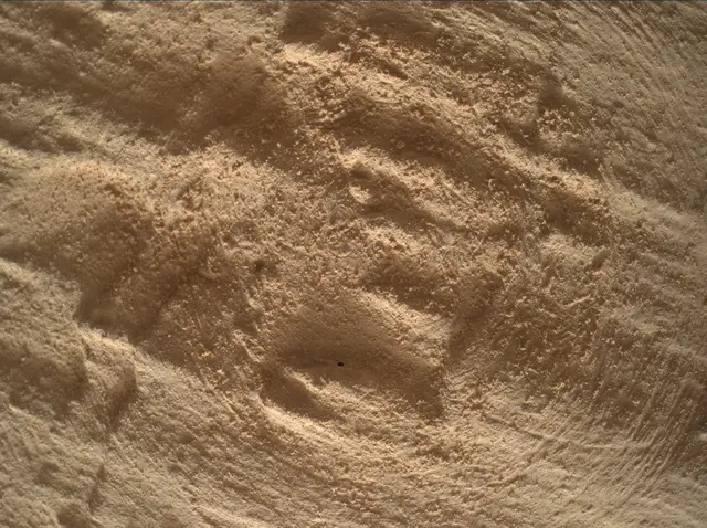 Sol 4972: Mars Hand Lens Imager (MAHLI)