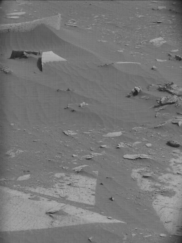 Sol 4973: Mast Camera (Mastcam)