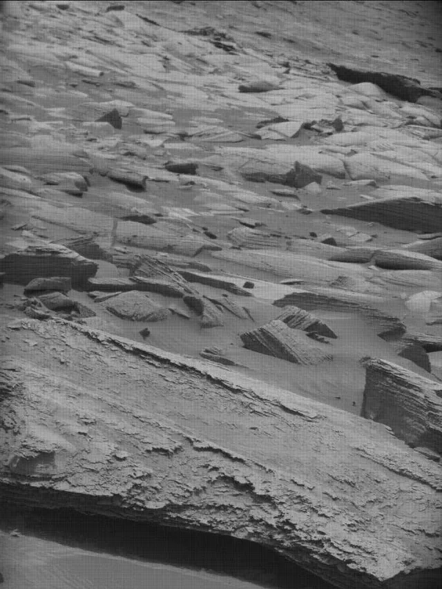 Sol 4973: Mast Camera (Mastcam)