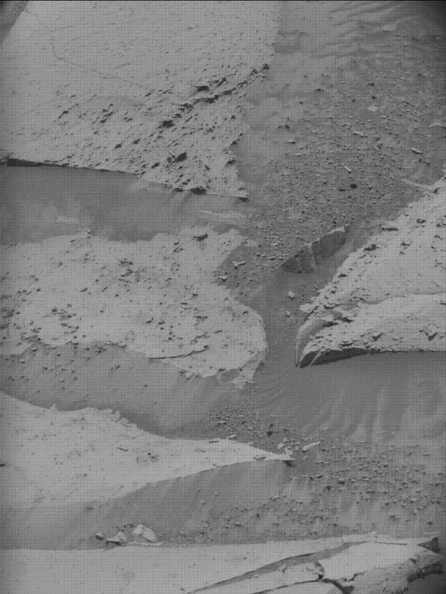Sol 4973: Mast Camera (Mastcam)