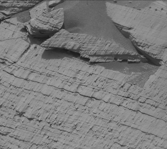 Sol 4973: Mast Camera (Mastcam)
