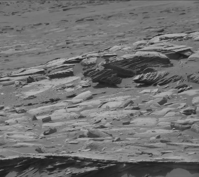 Sol 4975: Mast Camera (Mastcam)