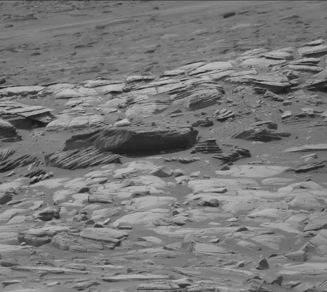 Sol 4975: Mast Camera (Mastcam)