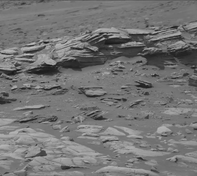 Sol 4975: Mast Camera (Mastcam)