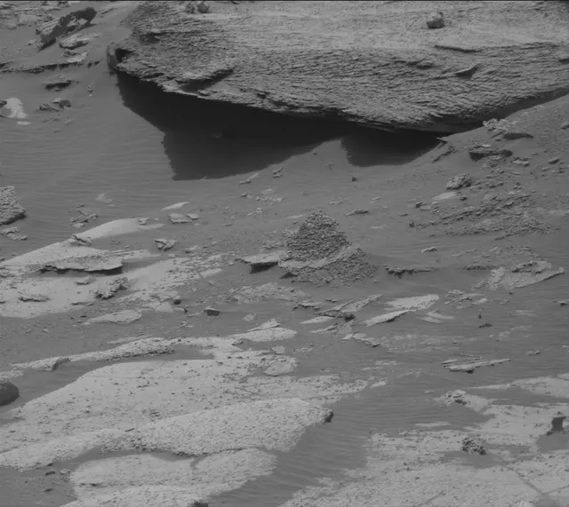 Sol 4975: Mast Camera (Mastcam)