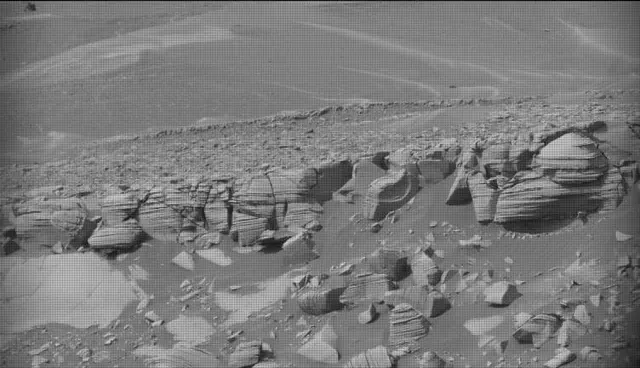 Sol 4976: Mast Camera (Mastcam)