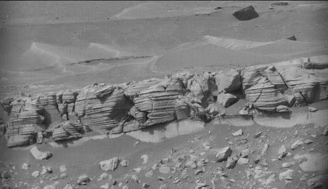 Sol 4976: Mast Camera (Mastcam)
