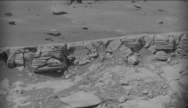 Sol 4976: Mast Camera (Mastcam)