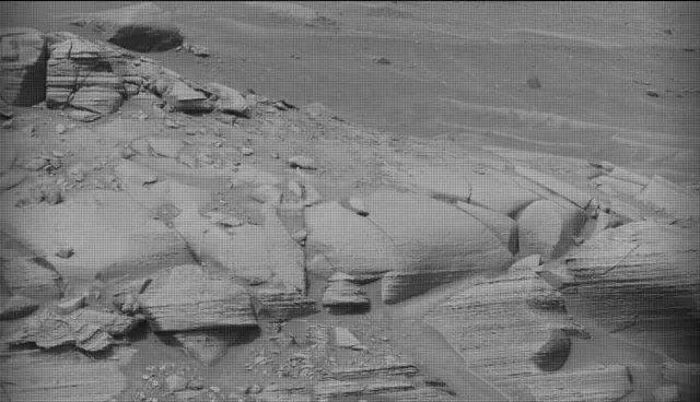 Sol 4976: Mast Camera (Mastcam)