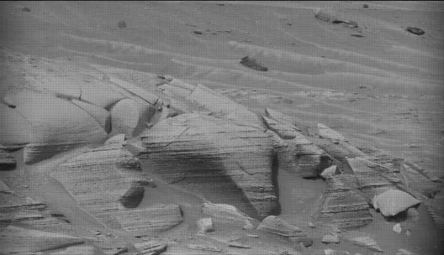 Sol 4976: Mast Camera (Mastcam)