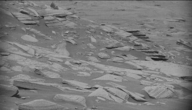 Sol 4976: Mast Camera (Mastcam)