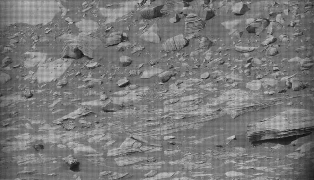 Sol 4976: Mast Camera (Mastcam)