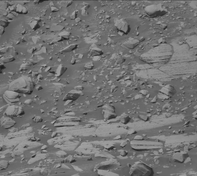 Sol 4976: Mast Camera (Mastcam)
