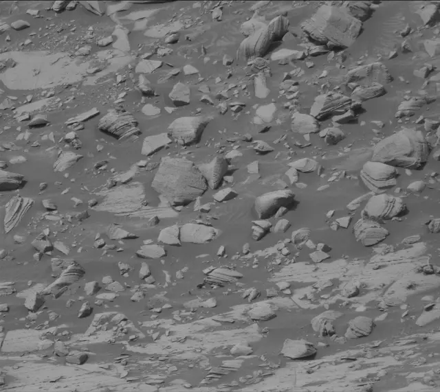 Sol 4976: Mast Camera (Mastcam)