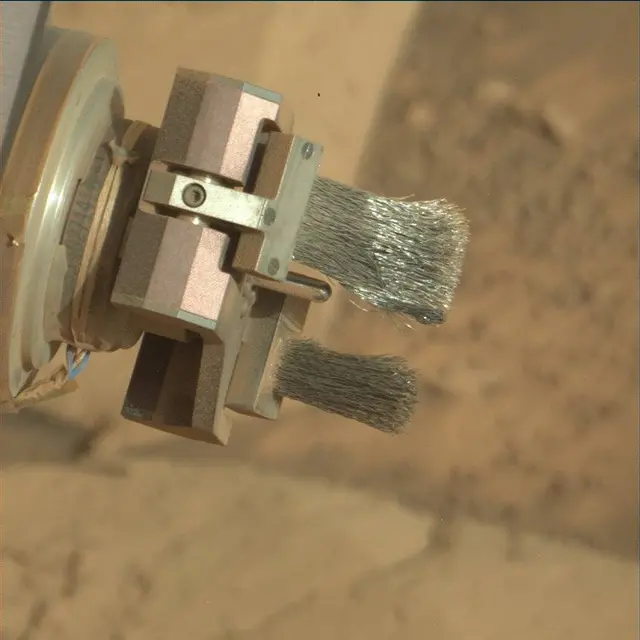 Sol 4976: Mast Camera (Mastcam)